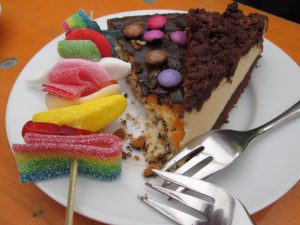 Kuchen: top! Süße Spieße: Wahnsinn!